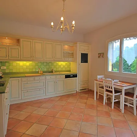 Luxury Escape Nature, Dordogne Vineyards Retreat